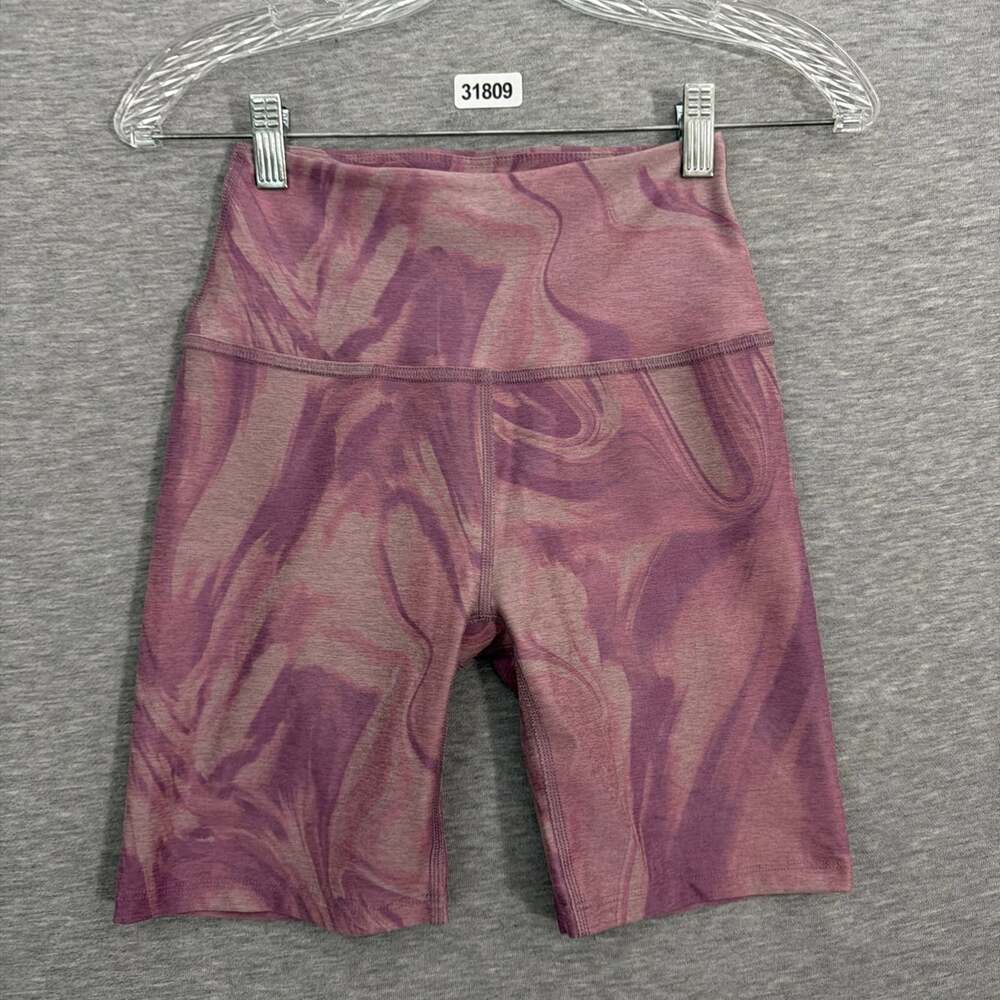 Beyond Yoga Women's Medium Pink High Waisted 7" Bike Shorts